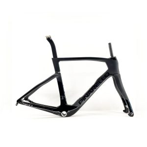 Pinarello NEW Dogma F 2025 Black on Black